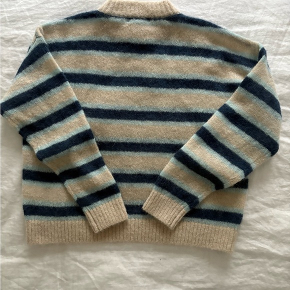 NWT Madewell Blue and Cream Striped Sweater - Picture 3 of 10